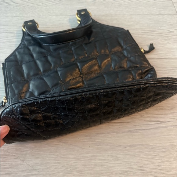 YSL Tribute Patent Leather Handbag Black - Picture 11 of 11